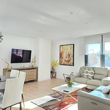 Sky Urban Torre Sur Apartment *