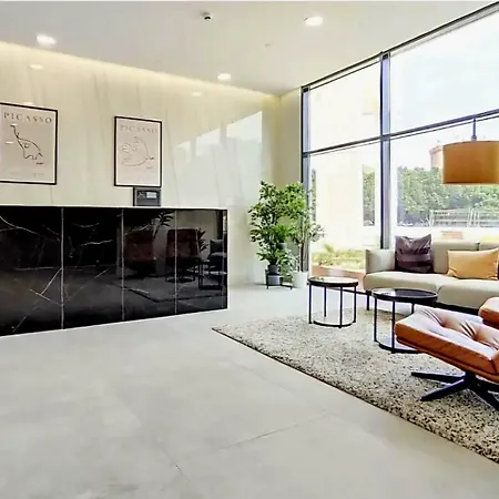 Apartment Sky Urban Torre Sur