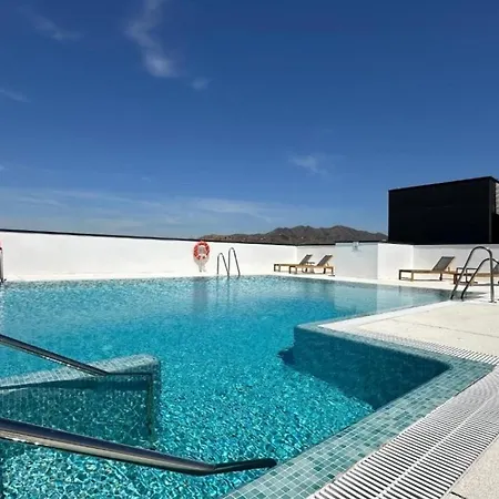 Sky Urban Torre Sur Apartment Malaga